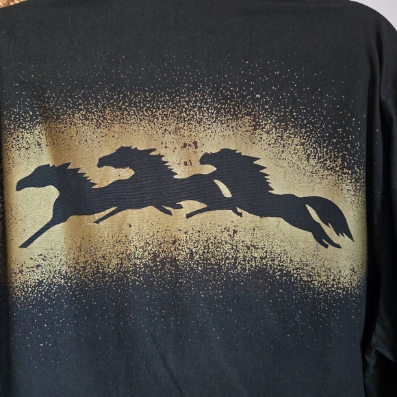 Wrangler Vintage Women's Western Rodeo Black Gold Foil Horse Shirt, Size Large - Picture 8 of 11